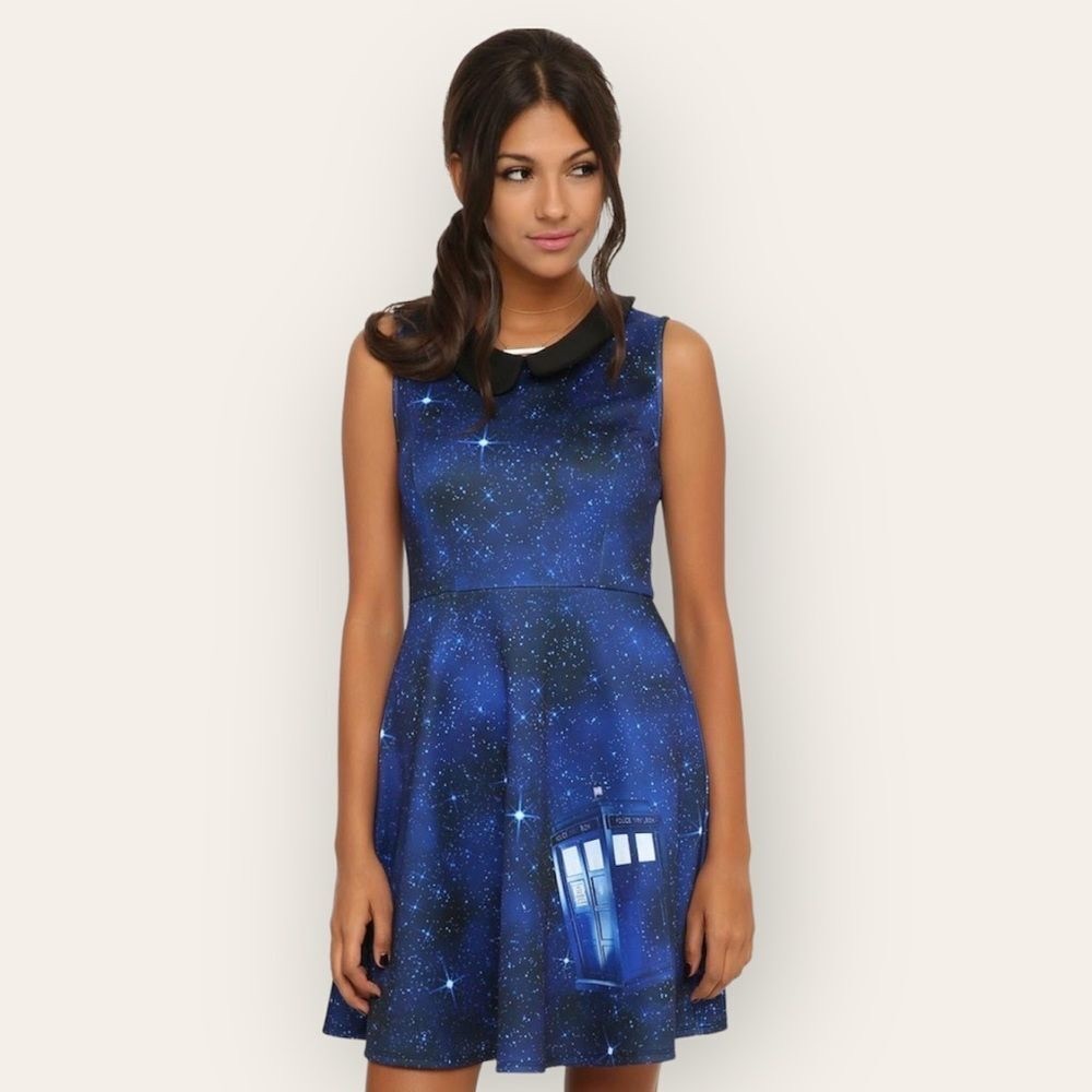 Hot Topic Her Universe Doctor Who Tardis Dress with Collar: like new!